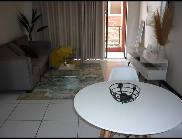 1 BEDROOM APARTMENT FOR SALE IN BARBEQUE DOWNS